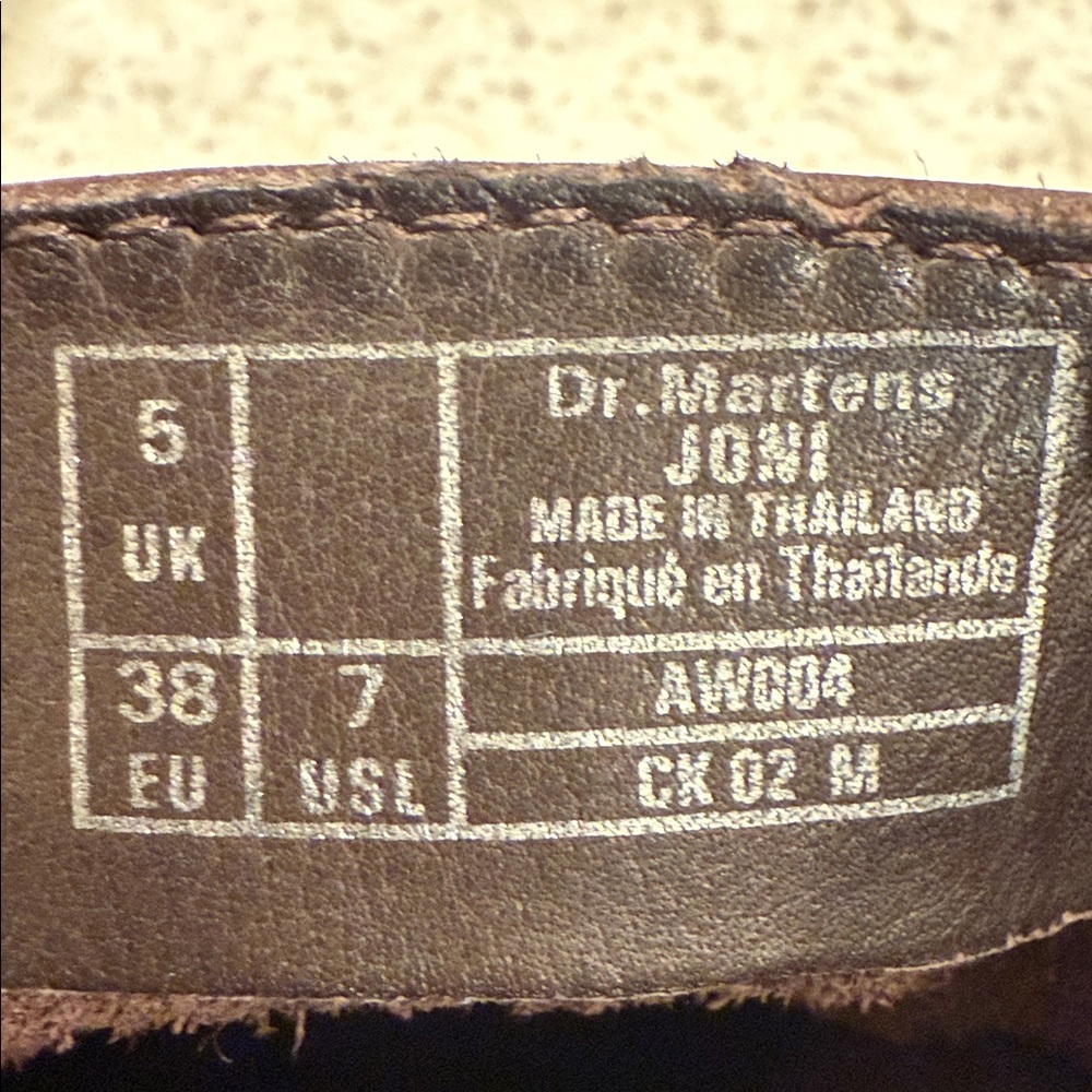 Dr. Martens JONI WOMENS 7 Dark Brown Leather Boots - Picture 6 of 8